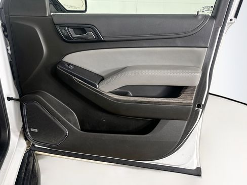 Used 2019 Chevrolet Tahoe LT RWD image 36