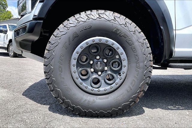 Used 2025 Ford F150 Raptor AWD/4WD image 8