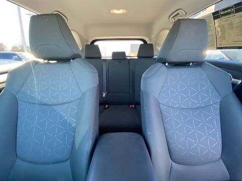 Used 2024 Toyota RAV4 XLE image 28