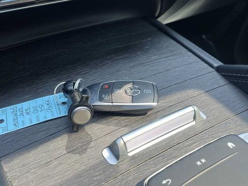 Certified 2020 Mercedes-Benz GLE 350 4MATIC image 52