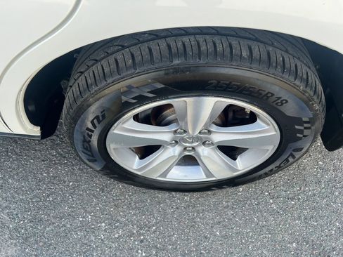Used 2012 Acura MDX w/ Technology Package AWD/4WD image 17