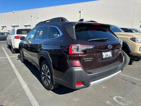 Used 2024 Subaru Outback Limited AWD/4WD image 3