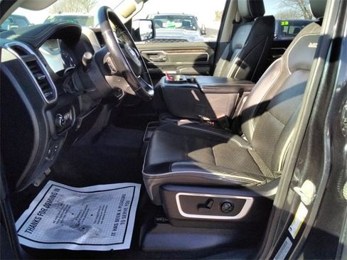 Used 2019 RAM 1500 Laramie image 9