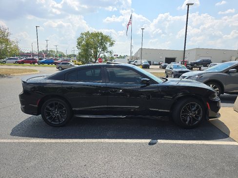 Used 2023 Dodge Charger GT w/ Blacktop Package AWD/4WD image 2