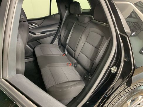 Used 2025 Chevrolet Equinox LT image 29