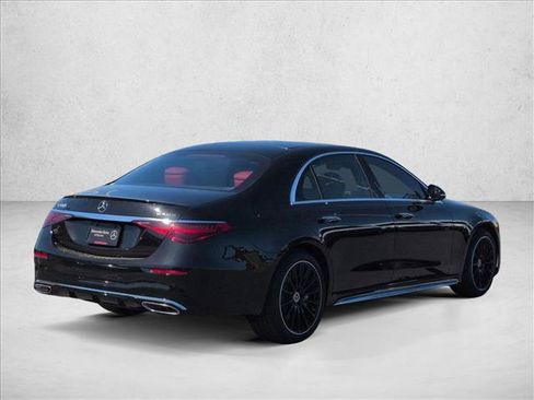 New 2026 Mercedes-Benz S 580 4MATIC Sedan image 2