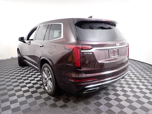 Used 2020 Cadillac XT6 Premium Luxury FWD image 13