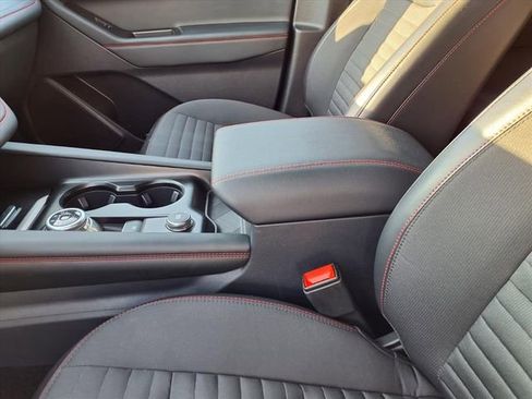 Used 2025 Ford Explorer ST-Line w/ ST-Line Street Pack image 54