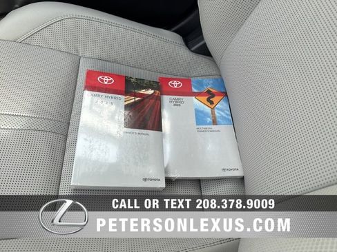 Used 2025 Toyota Camry XSE image 28