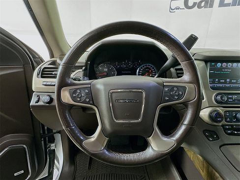 Used 2018 GMC Yukon Denali w/ Denali Ultimate Package image 13
