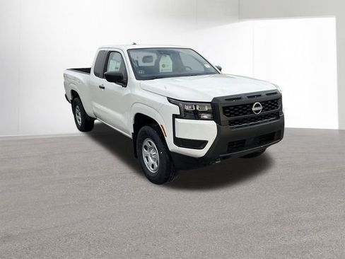New 2026 Nissan Frontier S image 3