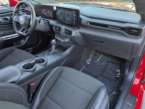 Used 2024 Ford Mustang Coupe image 26