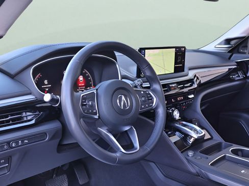Used 2025 Acura MDX SH-AWD w/ Technology Package image 13