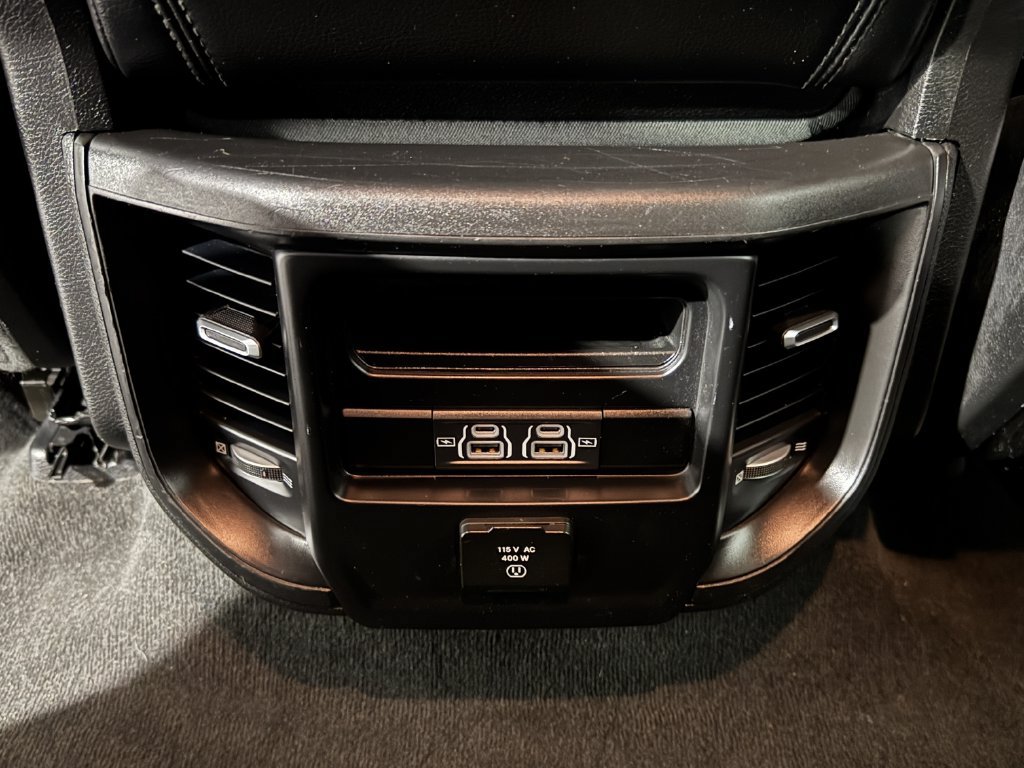 Used 2022 RAM 1500 Big Horn AWD/4WD image 38