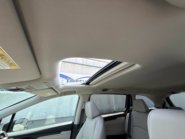 New 2027 Honda Odyssey EX-L image 17
