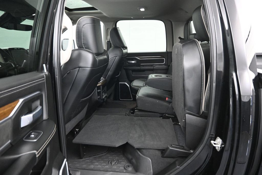 Used 2024 RAM 2500 Laramie w/ Safety Group AWD/4WD image 30