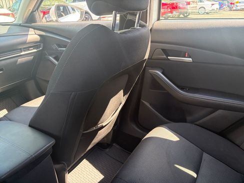 Used 2021 MAZDA CX-30 FWD 2.5 S image 18