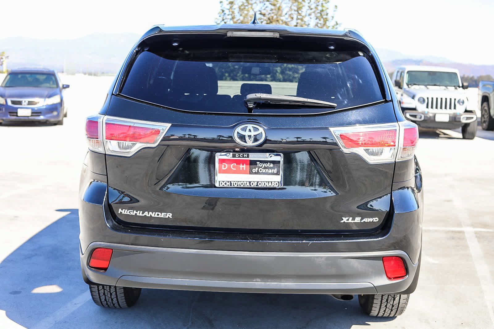 Used 2015 Toyota Highlander XLE AWD/4WD image 6