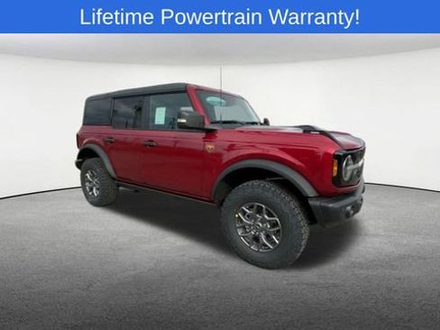 New 2025 Ford Bronco Badlands image 2