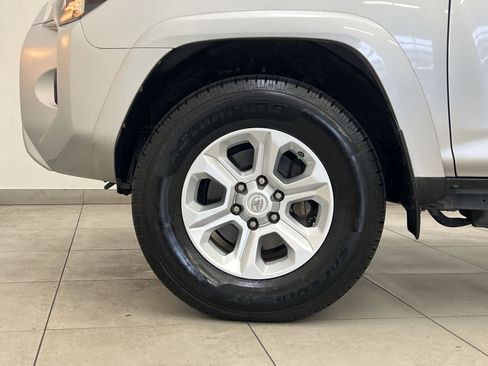 Used 2021 Toyota 4Runner SR5 image 10