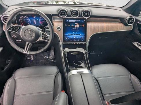Certified 2026 Mercedes-Benz GLC 300 image 18