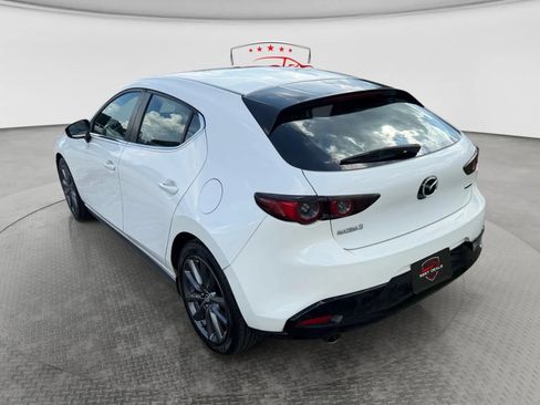 Used 2019 MAZDA MAZDA3 Hatchback FWD image 3