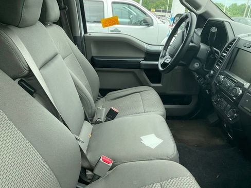 Used 2015 Ford F150 XLT w/ Equipment Group 302A Luxury RWD image 3