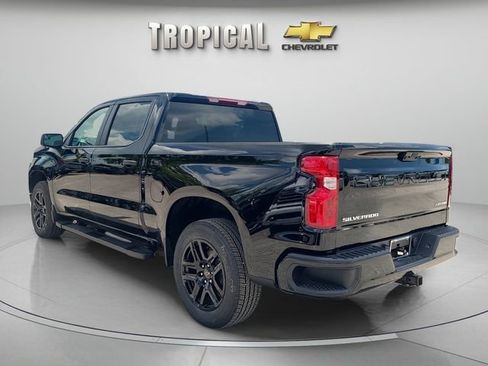 New 2026 Chevrolet Silverado 1500 Custom RWD image 3