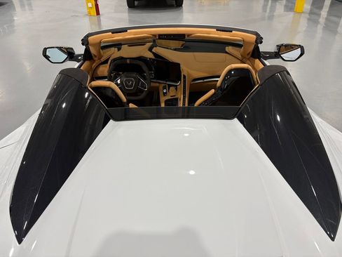 Used 2021 Chevrolet Corvette Stingray Premium Conv w/ Z51 Performance Package RWD image 12