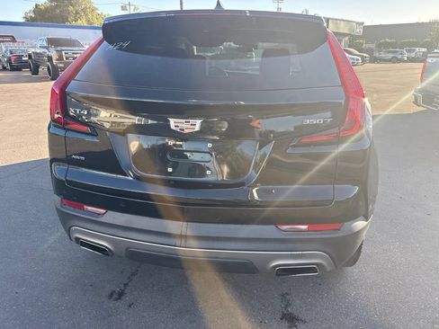 Used 2023 Cadillac XT4 Premium Luxury AWD/4WD image 6