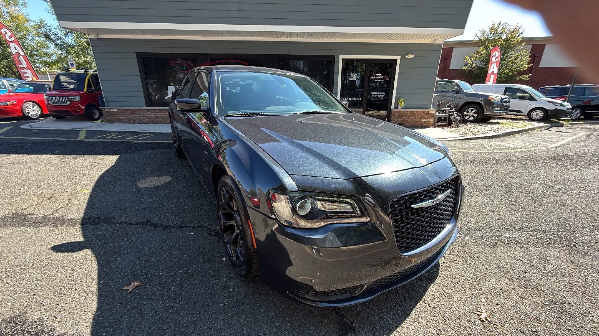 Used 2019 Chrysler 300 Touring w/ Sport Appearance Package RWD image 8