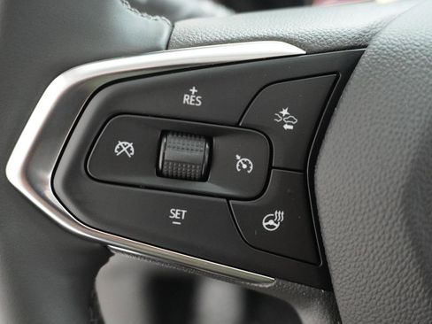 New 2026 Chevrolet Trax LT w/ Driver Confidence Package image 27