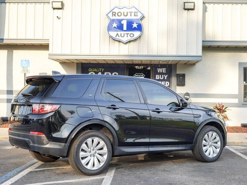Used 2020 Land Rover Discovery Sport SE AWD/4WD image 6