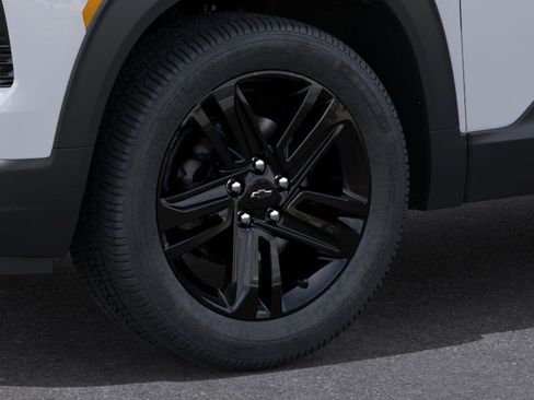 New 2026 Chevrolet TrailBlazer LT AWD/4WD image 9
