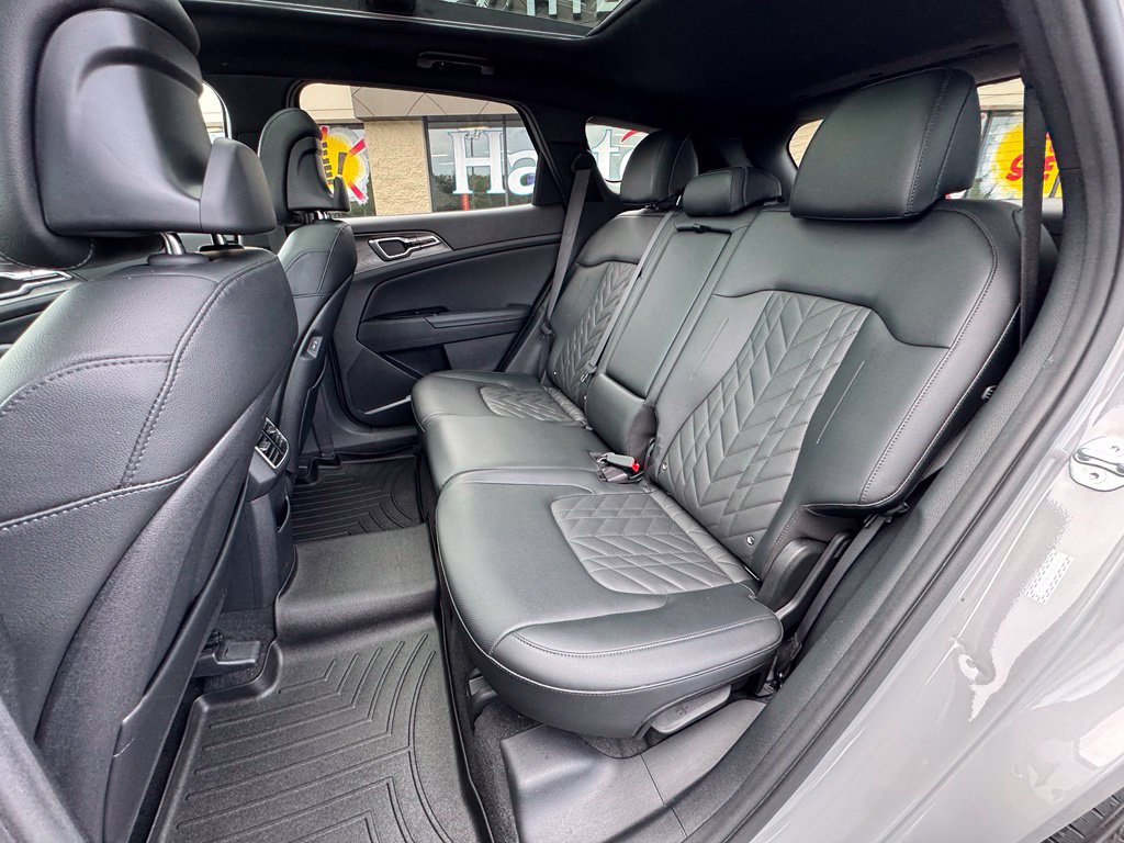 Used 2023 Kia Sportage X-Line w/ X-Line Premium Package AWD/4WD image 11