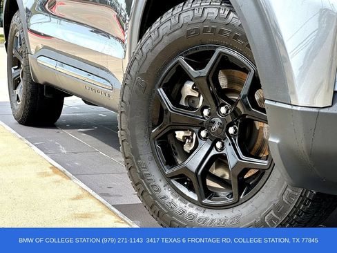 Used 2024 Ford Explorer Timberline w/ Timberline Technology Package AWD/4WD image 2
