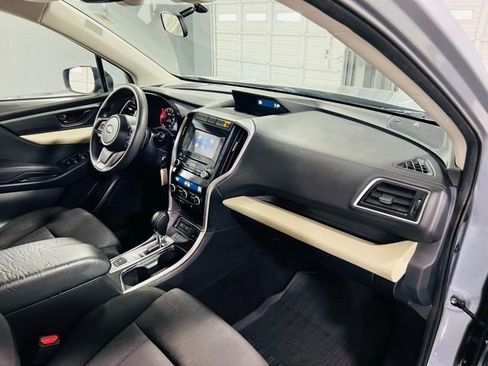 Used 2019 Subaru Ascent Base image 32