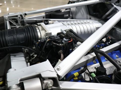 Used 2006 Ford GT image 38