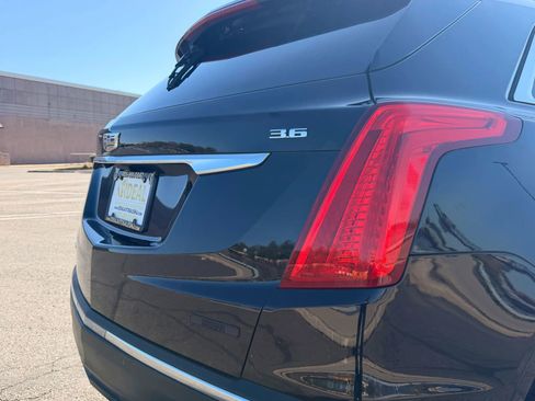 Used 2019 Cadillac XT5 Luxury image 11
