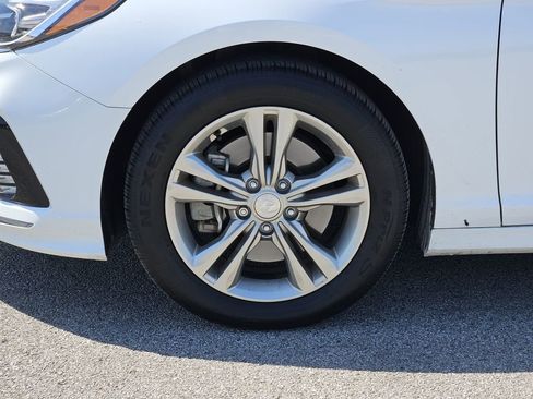 Used 2019 Hyundai Sonata Limited FWD image 9