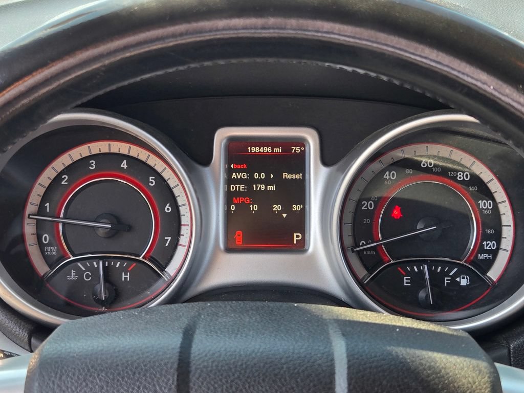Used 2020 Dodge Journey SE w/ SE Popular Equipment Group FWD image 39