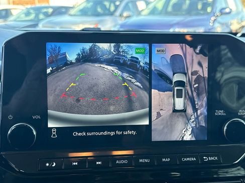 Certified 2024 Nissan Pathfinder Platinum w/ Cargo Package image 20