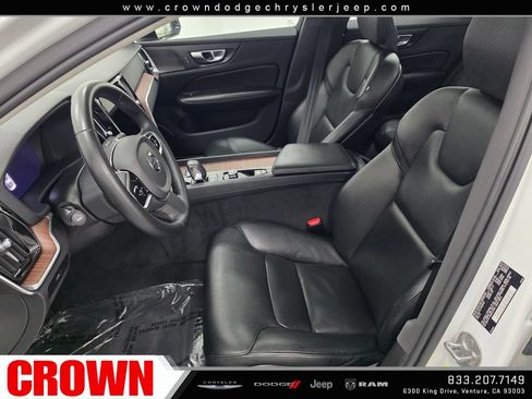 Used 2024 Volvo S60 B5 Plus AWD/4WD image 21