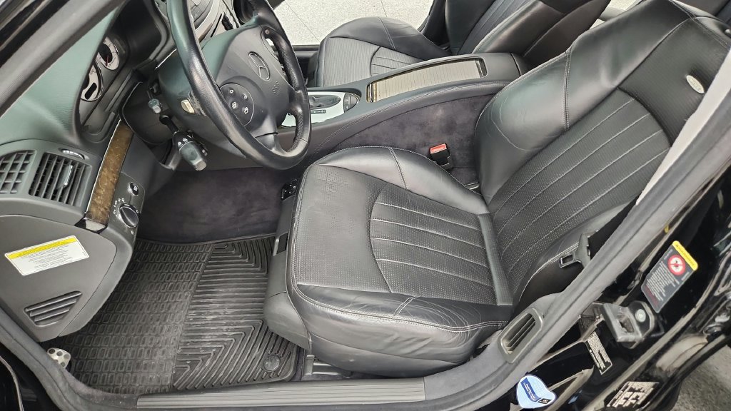 Used 2005 Mercedes-Benz E 55 AMG Sedan image 38