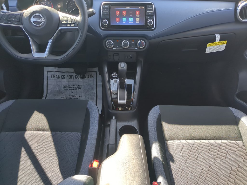 Used 2024 Nissan Versa SV w/ Trunk Package FWD image 15