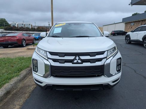 Used 2020 Mitsubishi Outlander Sport SE FWD image 2