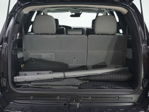Used 2018 Toyota Sequoia Limited image 9