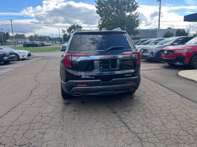 Used 2022 GMC Acadia AT4 w/ Technology Package AWD/4WD image 12