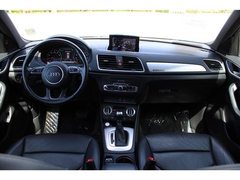 Used 2015 Audi Q3 2.0T Premium Plus AWD/4WD image 10