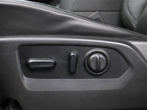 Used 2020 GMC Sierra 1500 SLT w/ SLT Premium Package image 11